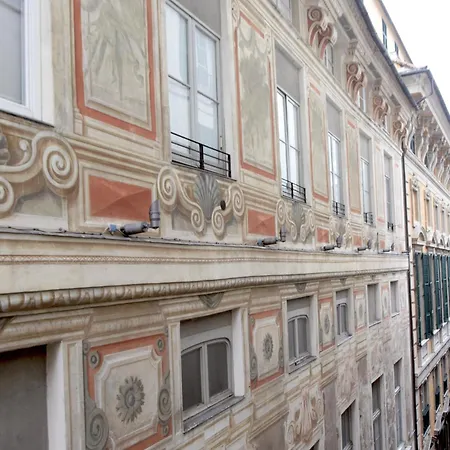 Creuza De Ma Ri In The Heart Of דירה